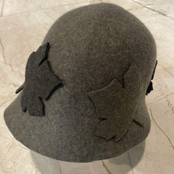 Made in Italy 100% Wool leaf design bucket hat - Picture 1 of 7